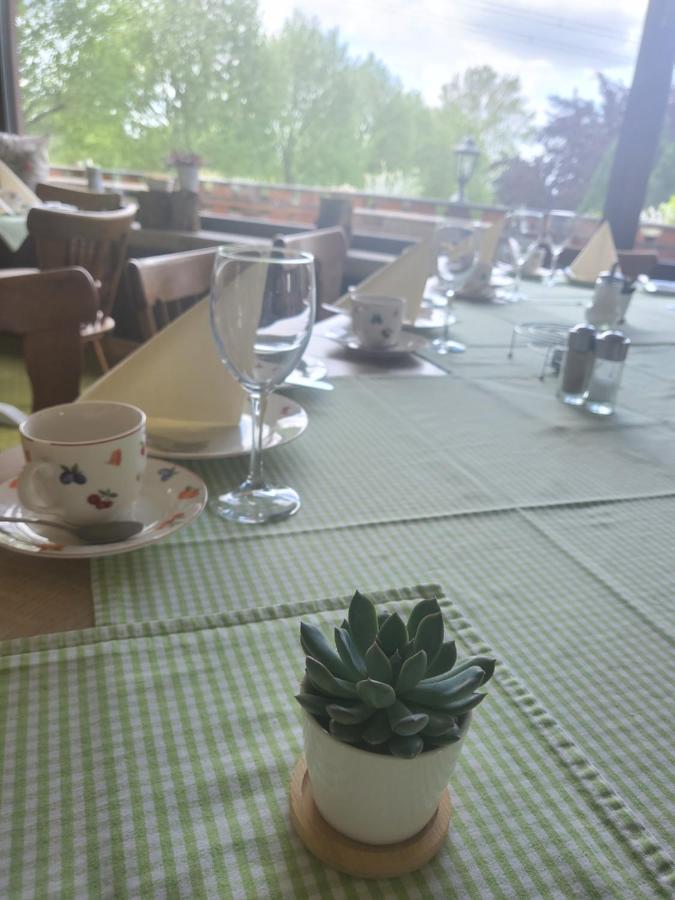 Landgasthof Gaensberg Guest house